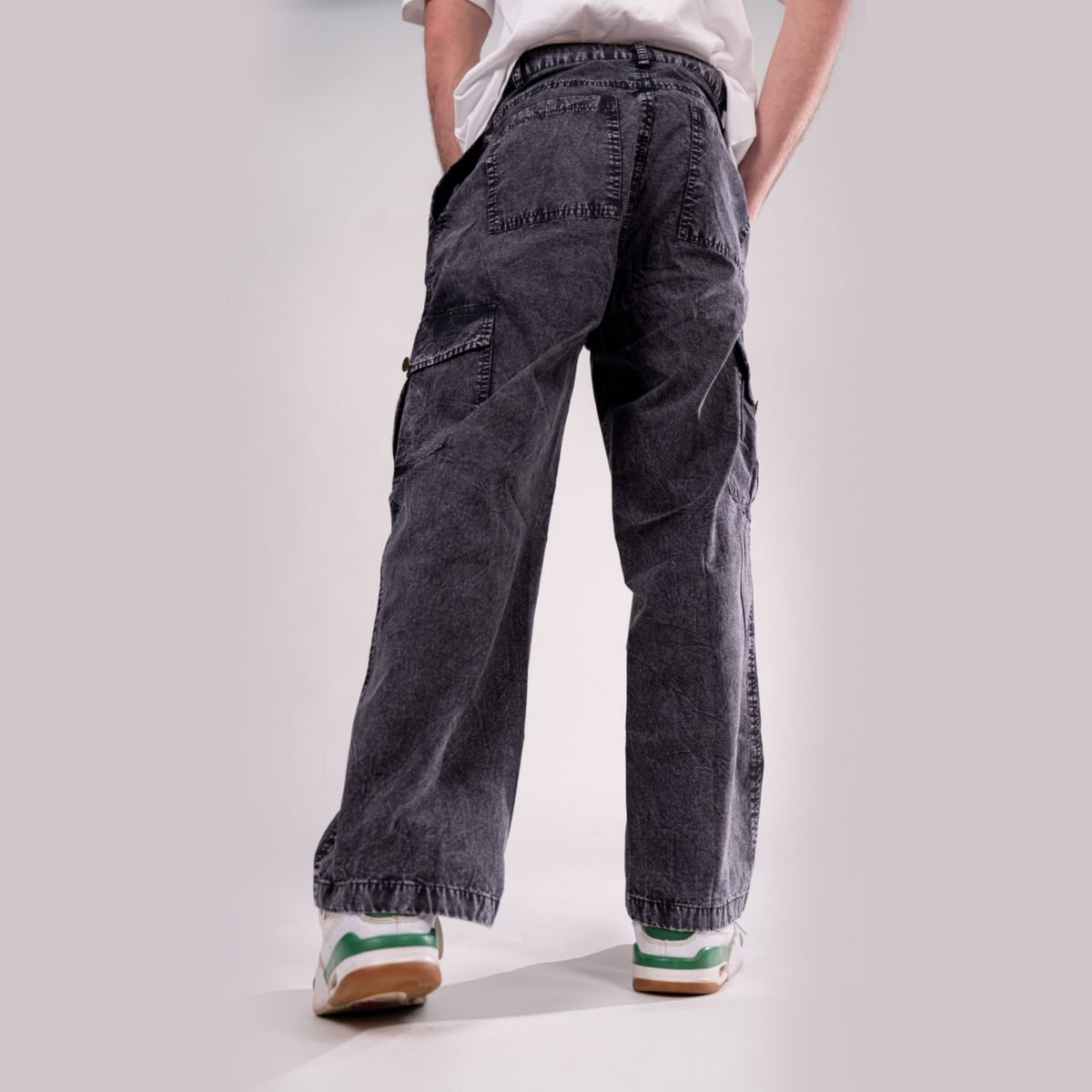 Urban Black – Baggy Straight Cargo Jeans