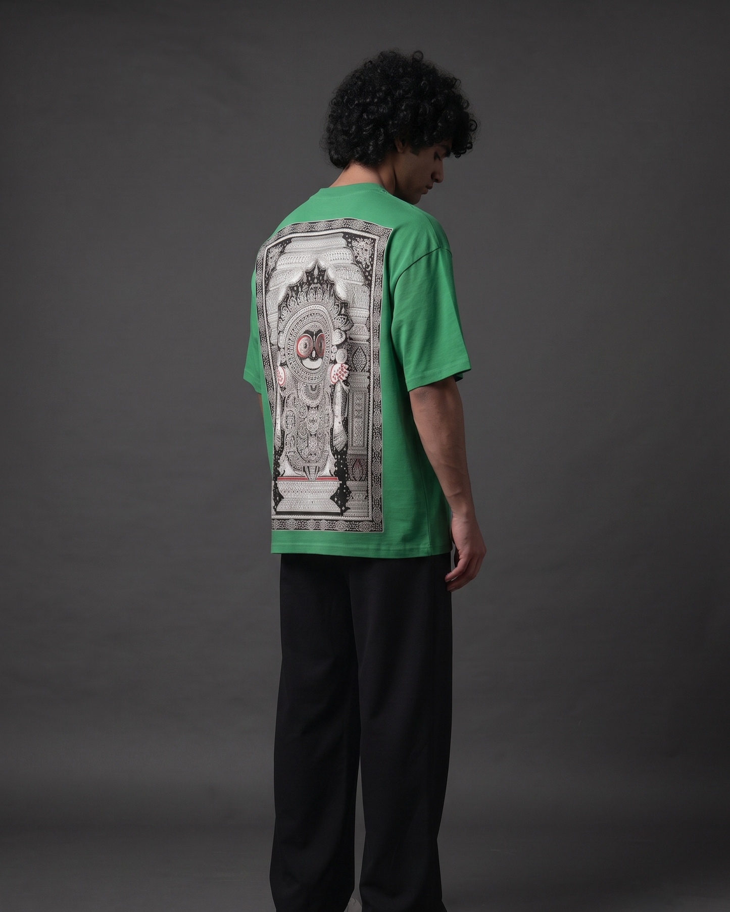 "Bada Thakura" The Lord of Nilachala - Oversized T-shirt