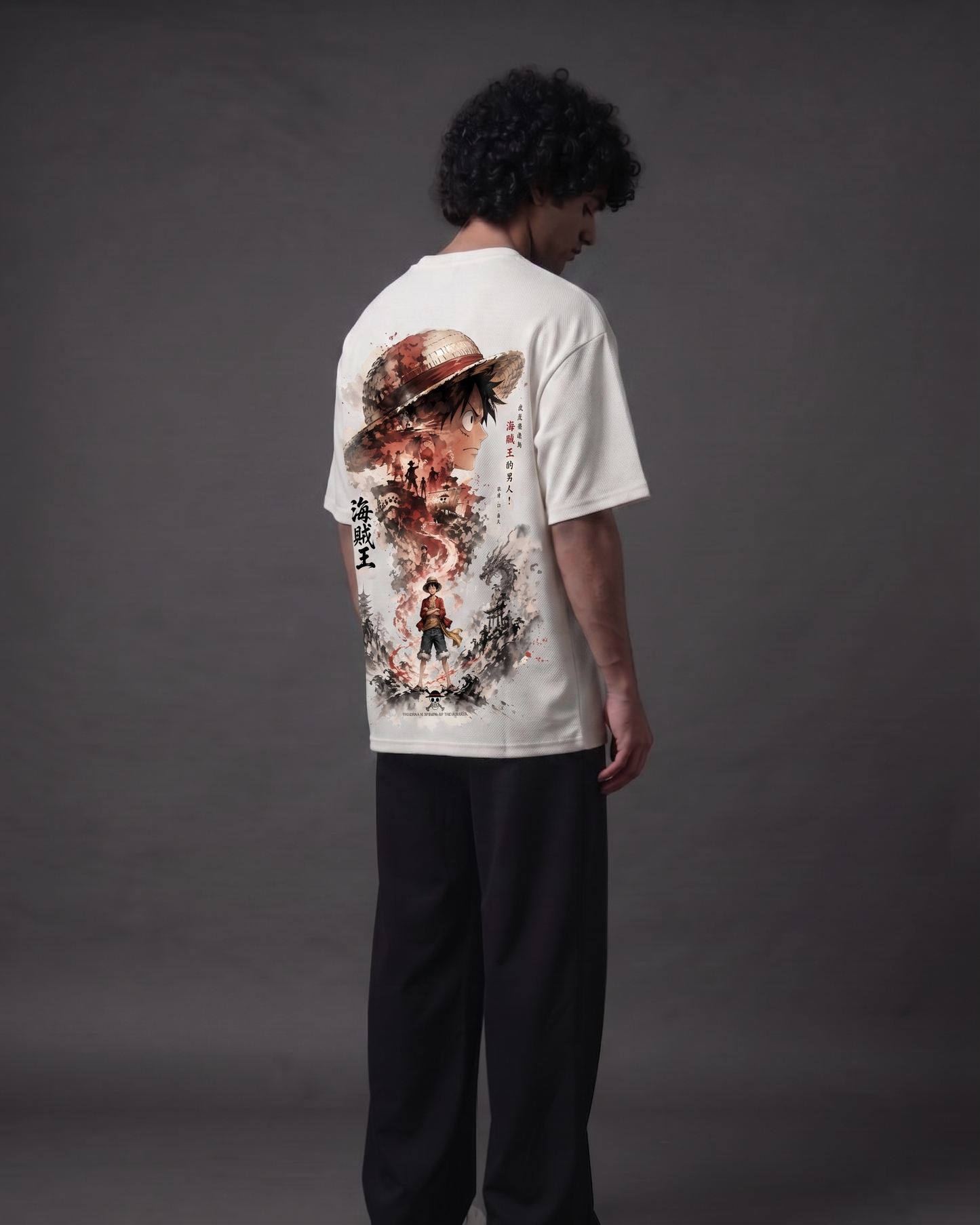 Monkey D. Luffy – Future Pirate King Oversized Anime T-Shirt
