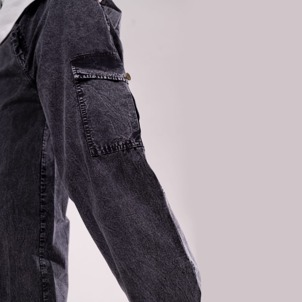 Urban Black – Baggy Straight Cargo Jeans