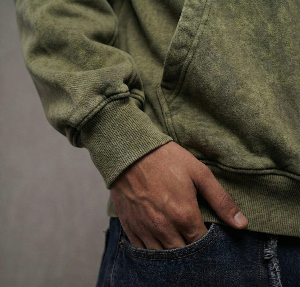 THE VEILWALKER - Stranger Things Unisex Cropped Hoodie