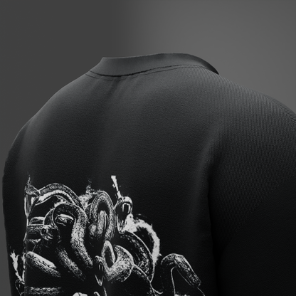 Poison Braids – Oversized T-Shirt