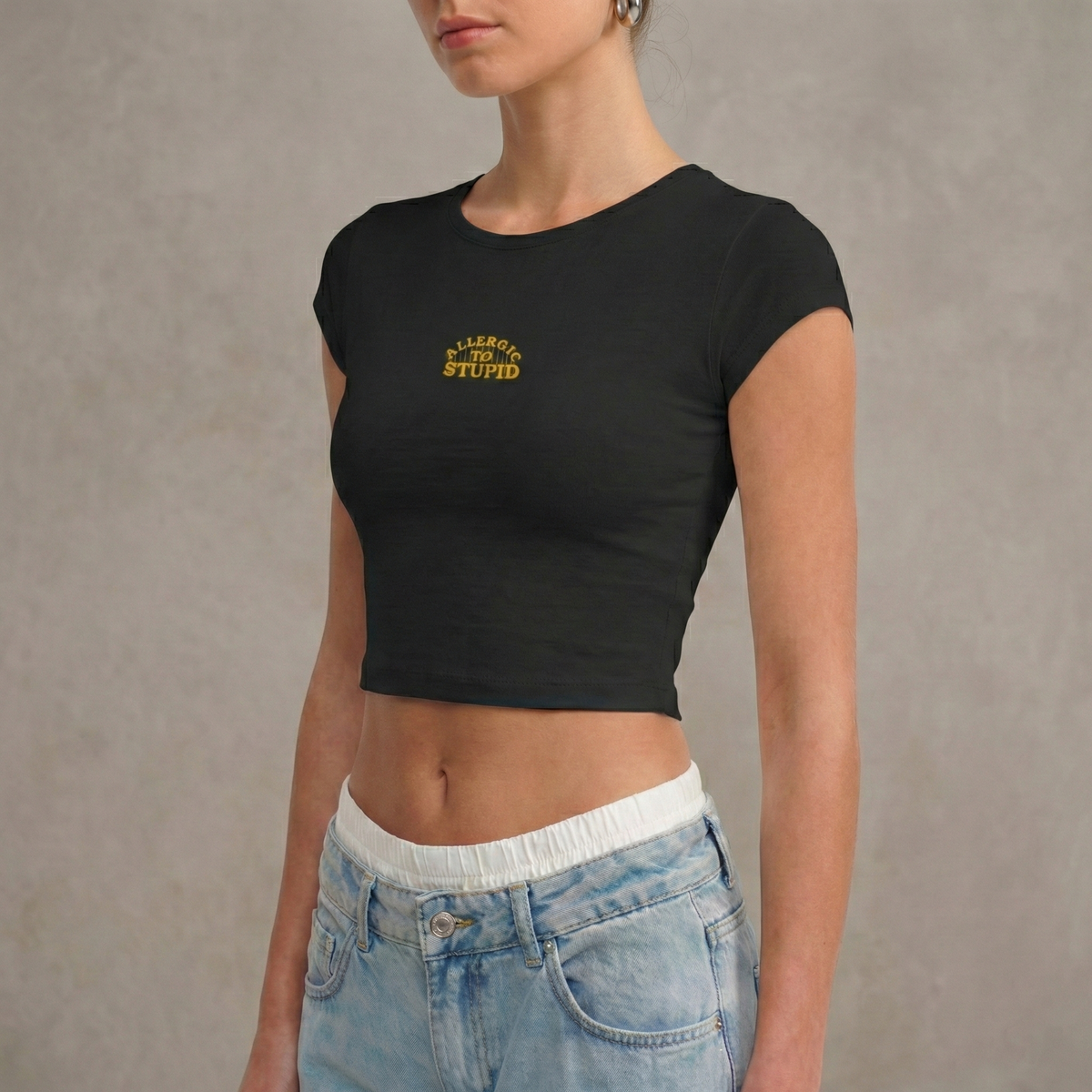 ALLERGIC TO STUPID - Crop Top