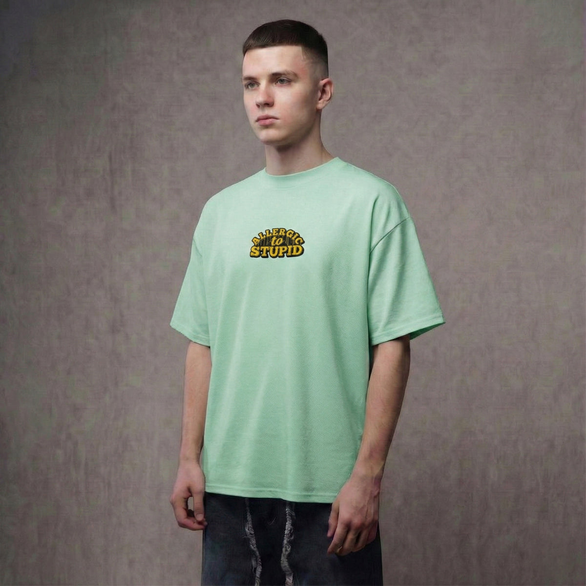 ALLERGIC TO STUPID – Oversized T-Shirt