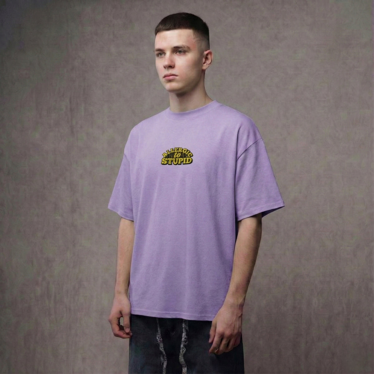 ALLERGIC TO STUPID – Oversized T-Shirt