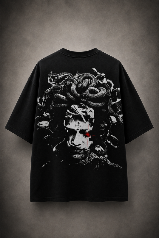 Poison Braids – Oversized T-Shirt