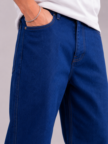 Classic Indigo – Straight Fit Denim