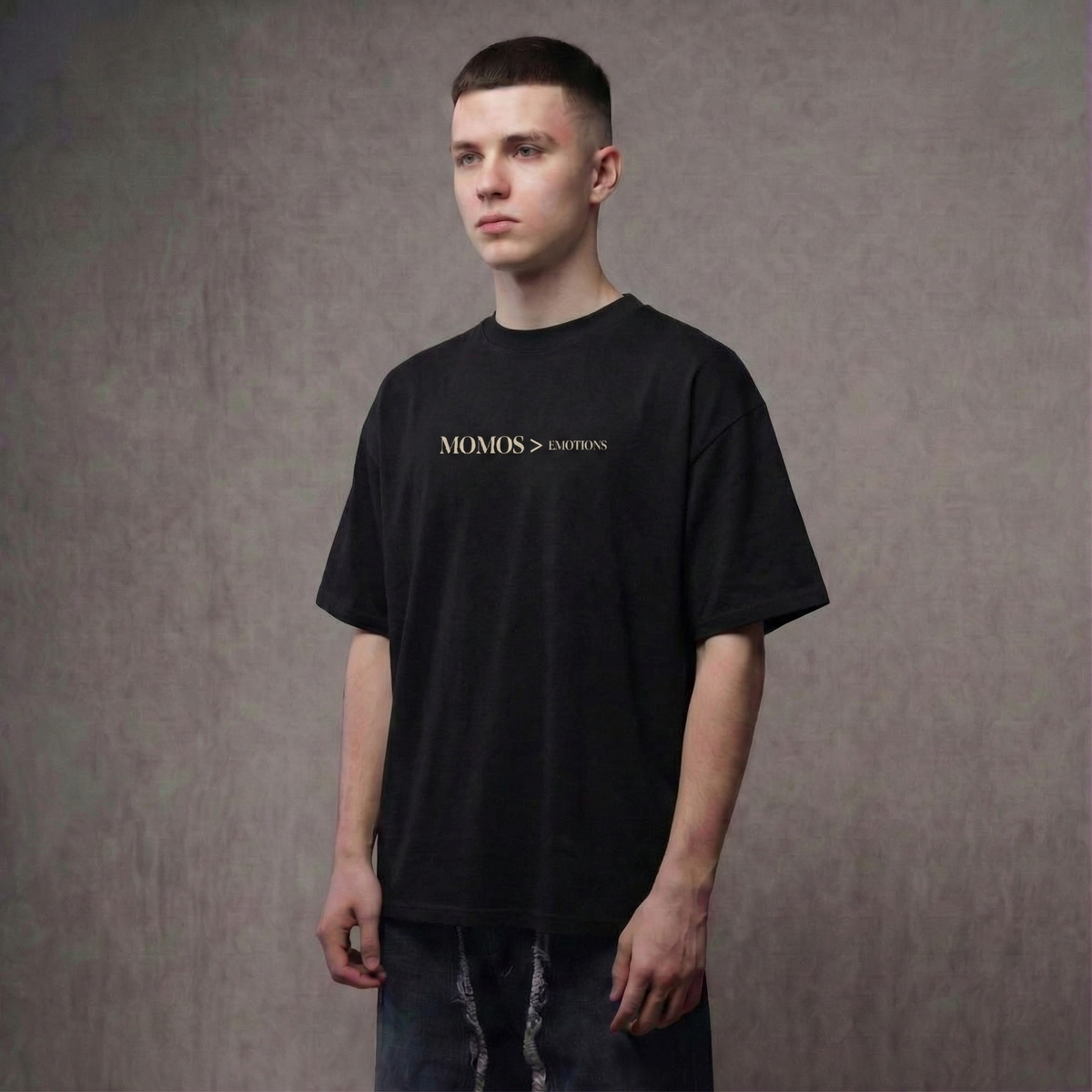 MOMOS > EMOTIONS – Oversized T-Shirt