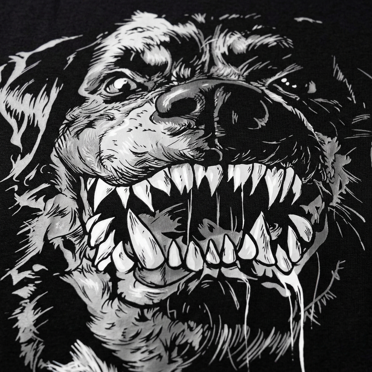THE ROTTWEILER – Oversized Tank