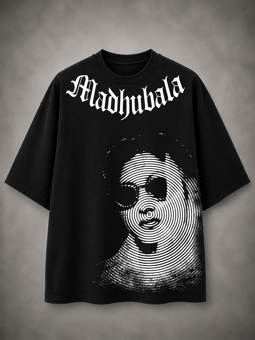 THE TRUE QUEEN: MADHUBALA – Oversized T-Shirt
