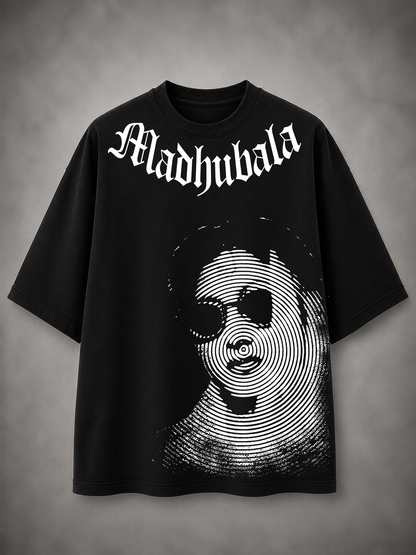 THE TRUE QUEEN: MADHUBALA – Oversized T-Shirt
